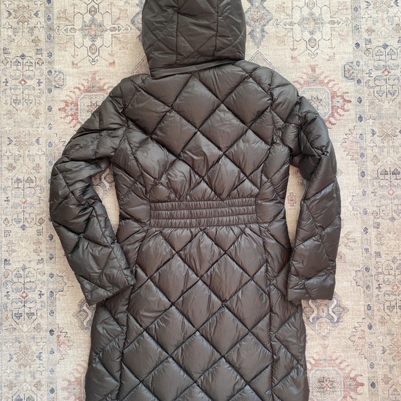 *SOLD* Michael by Michael Kors down jacket - Picture 4 of 6